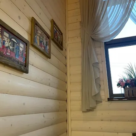 затишна De Luxe Mykulychyn