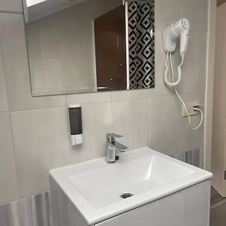 затишна De Luxe Mykulychyn