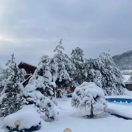 затишна De Luxe * Mikulicsin