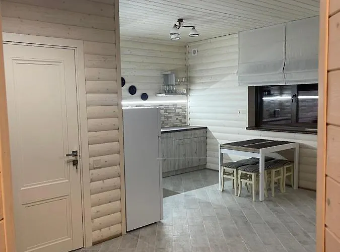 затишна De Luxe Villa *