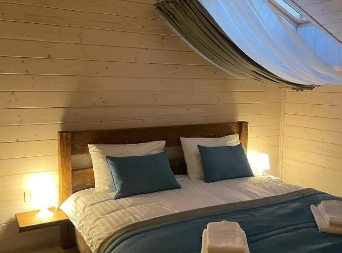 затишна De Luxe Villa