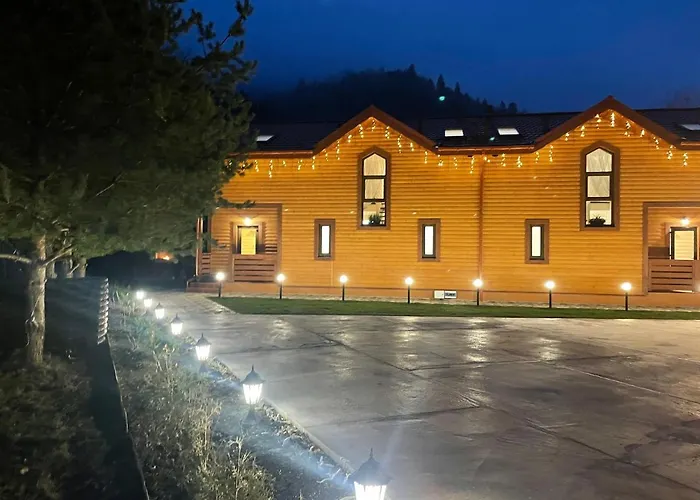 затишна De Luxe Villa